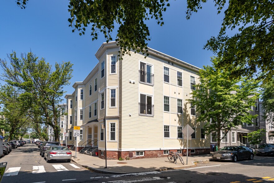 11 Marney St, Cambridge, MA à vendre - Photo de l’immeuble – Image 3 sur 11