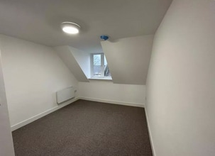 16 High St, Glastonbury à louer Photo intérieure– Image 1 sur 3