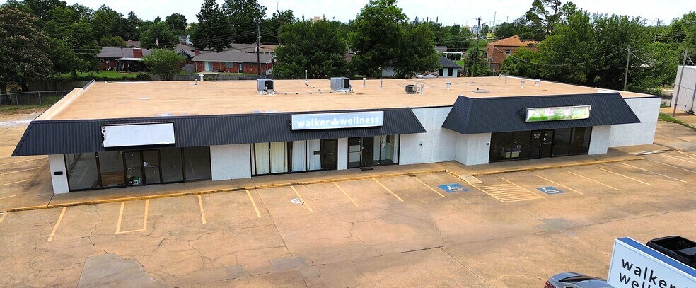 1219-1223 N Broadway Ave, Moore, OK à louer - Photo principale – Image 1 sur 7