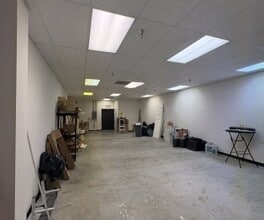 3209 Gresham Lake Rd, Raleigh, NC à louer Photo intérieure– Image 2 sur 3