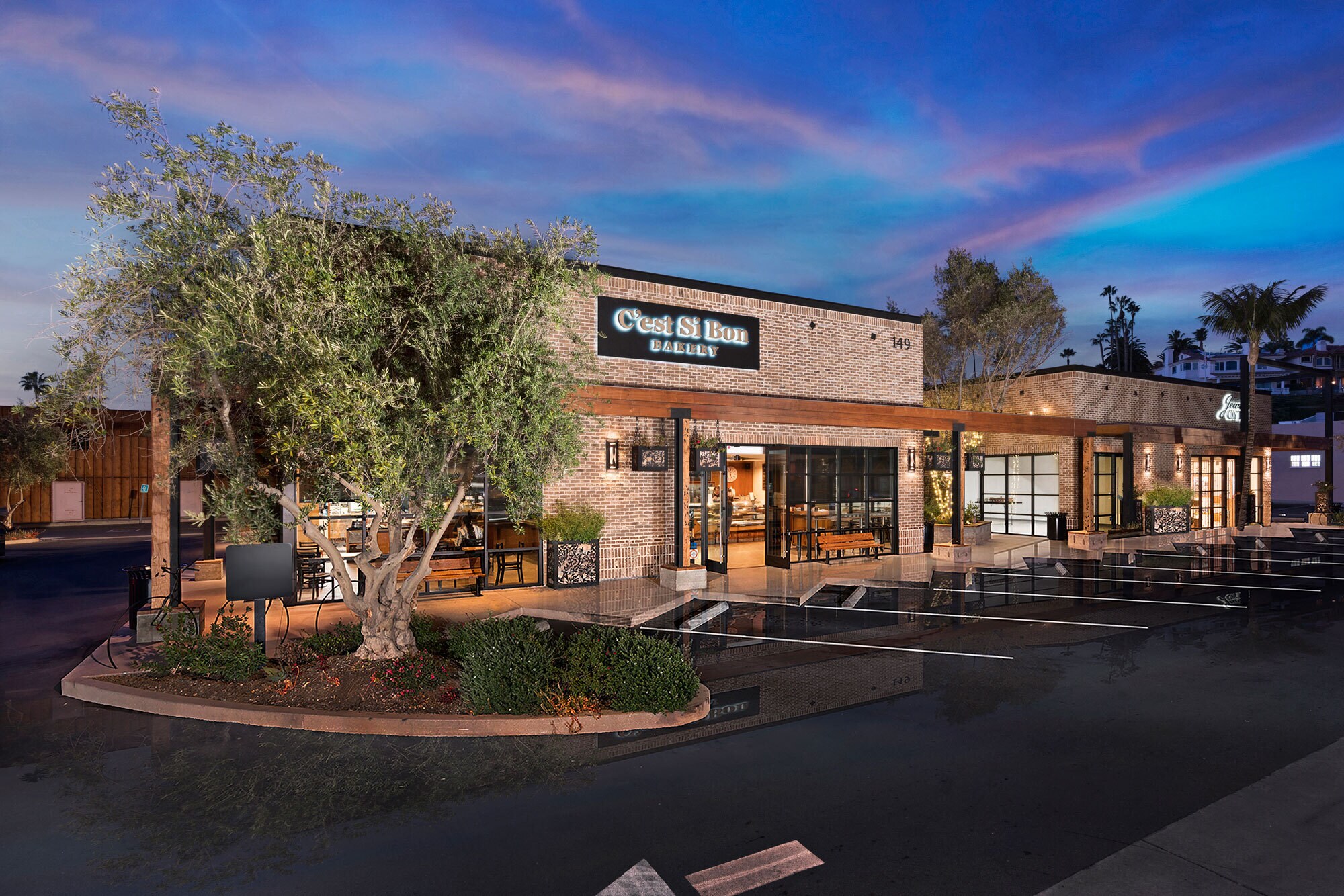 149-177 Riverside Ave, Newport Beach, CA à louer Photo principale– Image 1 sur 18