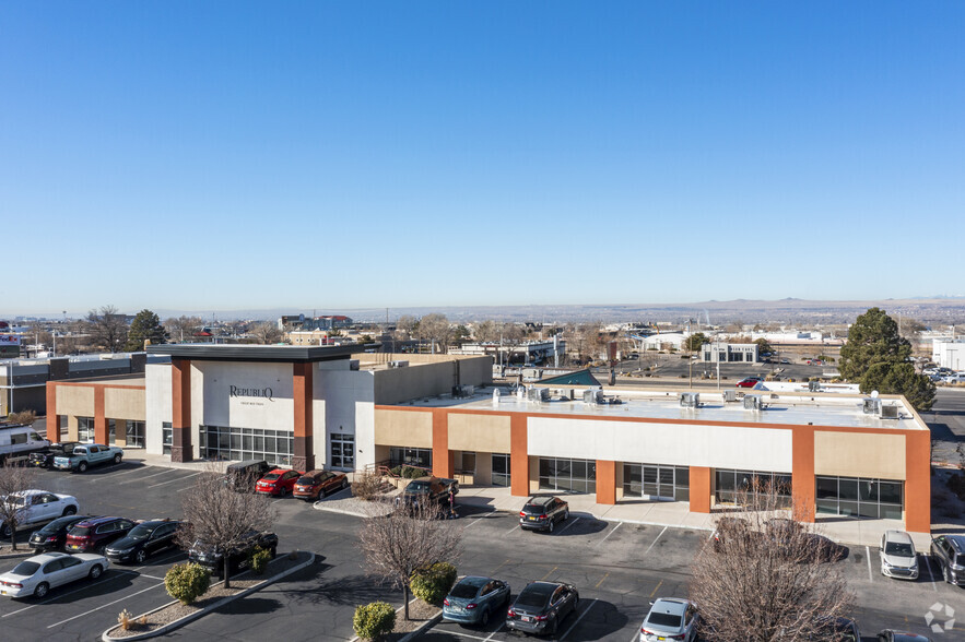 6300 San Mateo Blvd NE, Albuquerque, NM à louer - Photo de l’immeuble – Image 2 sur 4