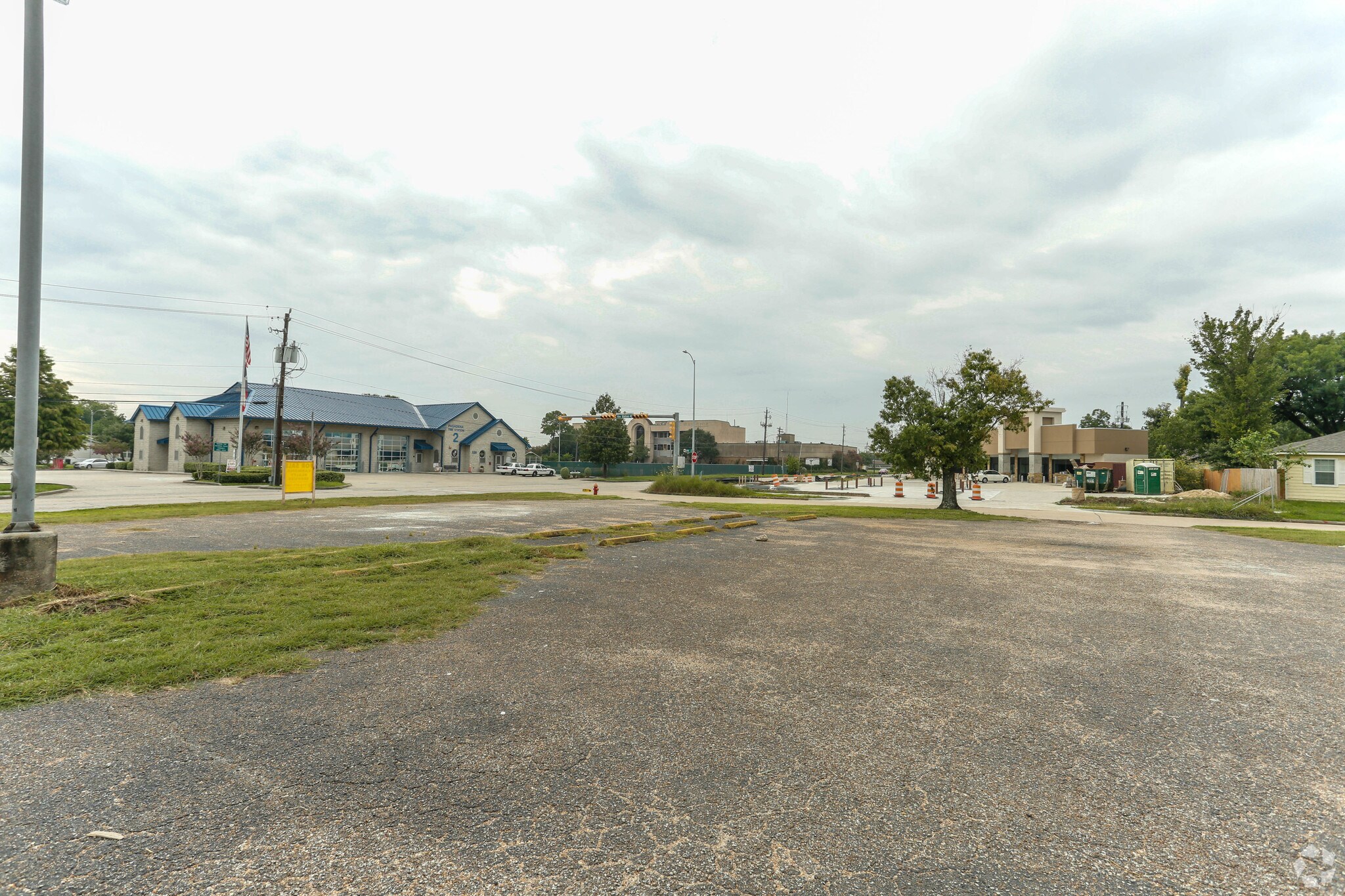 516 Pasadena Blvd, Pasadena, TX à vendre Photo principale– Image 1 sur 2