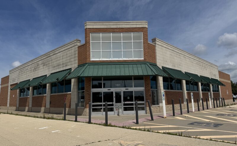 1801 S Philo Rd, Urbana, IL à louer Photo intérieure– Image 1 sur 7