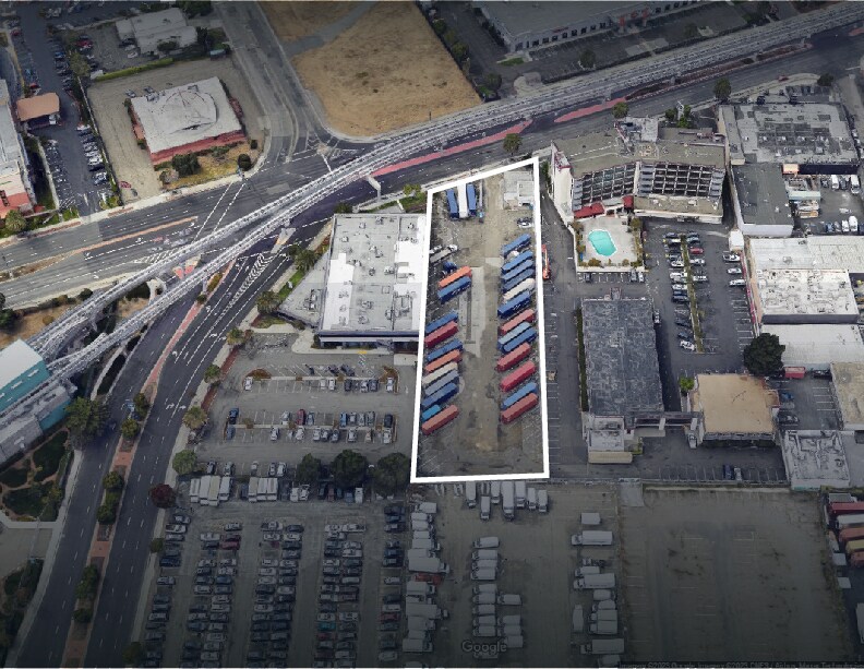 110 Hegenberger Rd, Oakland, CA à vendre Aérien– Image 1 sur 2