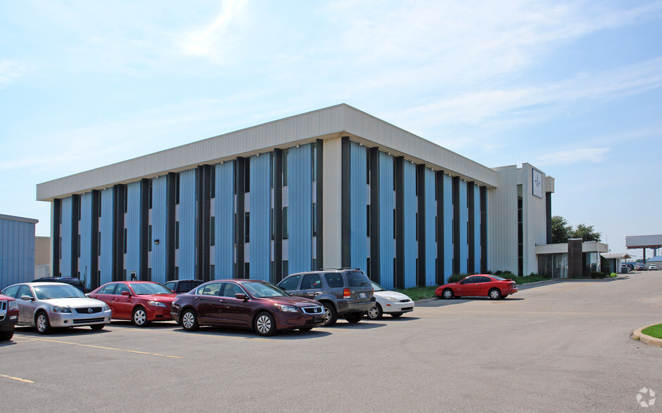 8600 S I 35 Service Rd, Oklahoma City, OK à louer - Photo principale – Image 1 sur 7