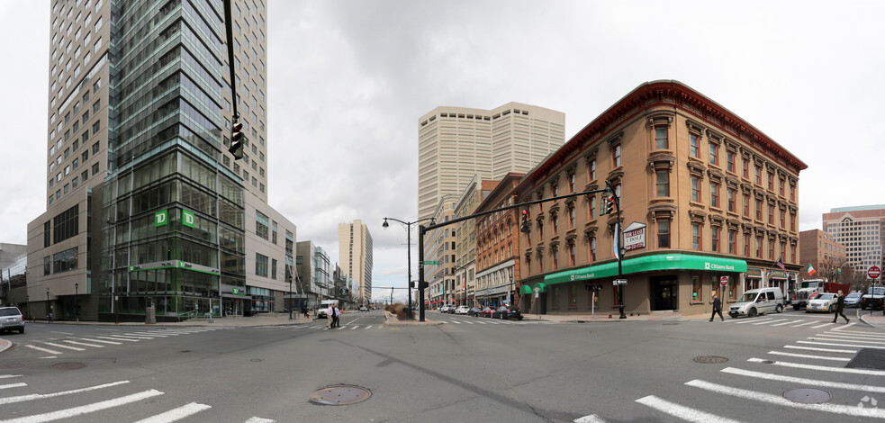 160 Trumbull St, Hartford, CT à louer - Photo de l’immeuble – Image 3 sur 4