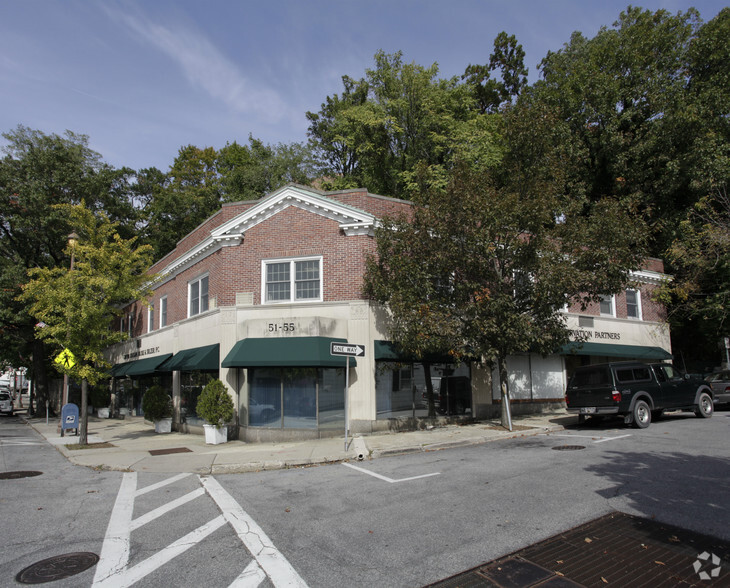 51-55 Pondfield Rd, Bronxville, NY à vendre - Photo principale – Image 1 sur 35
