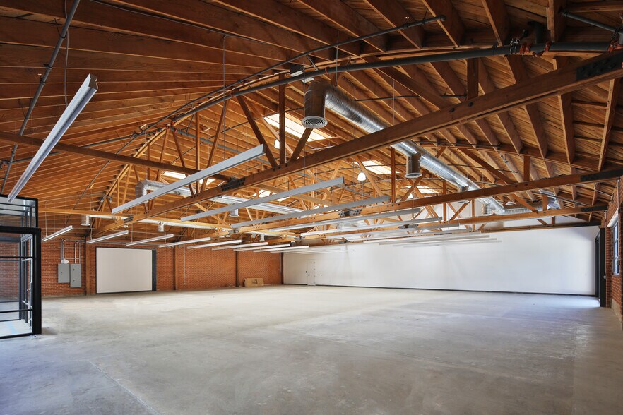 8461-8463 Higuera St, Culver City, CA à louer - Photo intérieure – Image 3 sur 7