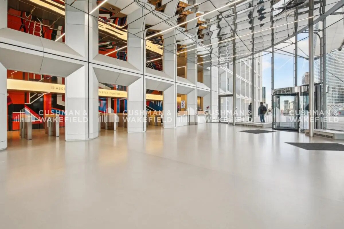 Bureau dans Puteaux à louer Photo de l’immeuble– Image 1 sur 2