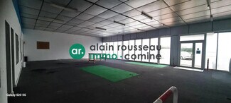 Plus de détails pour Local d'activités à louer