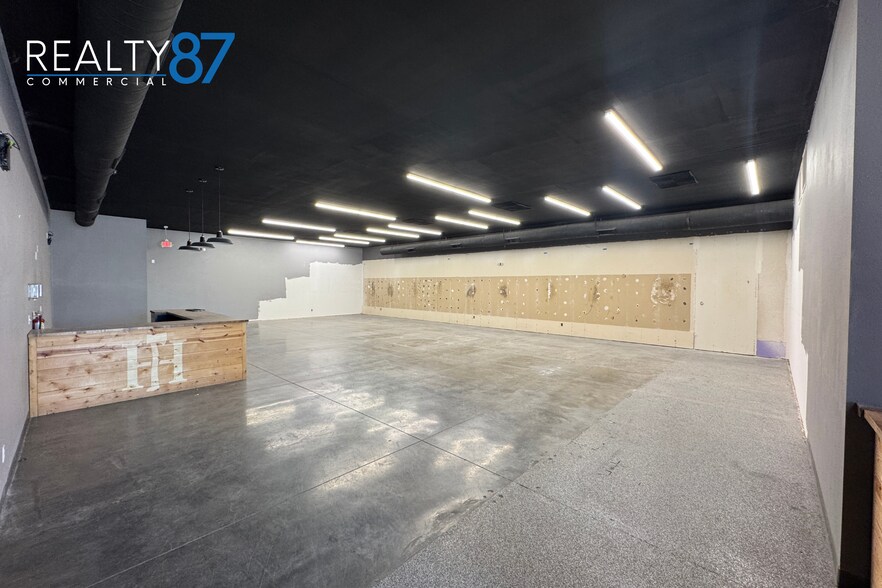 576 Boyson Rd NE, Cedar Rapids, IA à louer - Photo intérieure – Image 3 sur 7