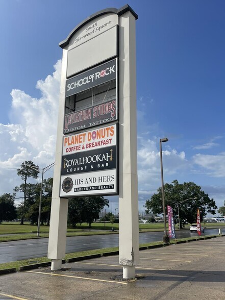 5830 S Sherwood Forest Blvd, Baton Rouge, LA à louer - Photo de l’immeuble – Image 2 sur 60