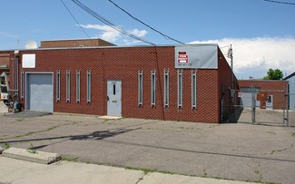 Plus de détails pour 3301 E 42nd Ave, Denver, CO - Industriel/Logistique à vendre