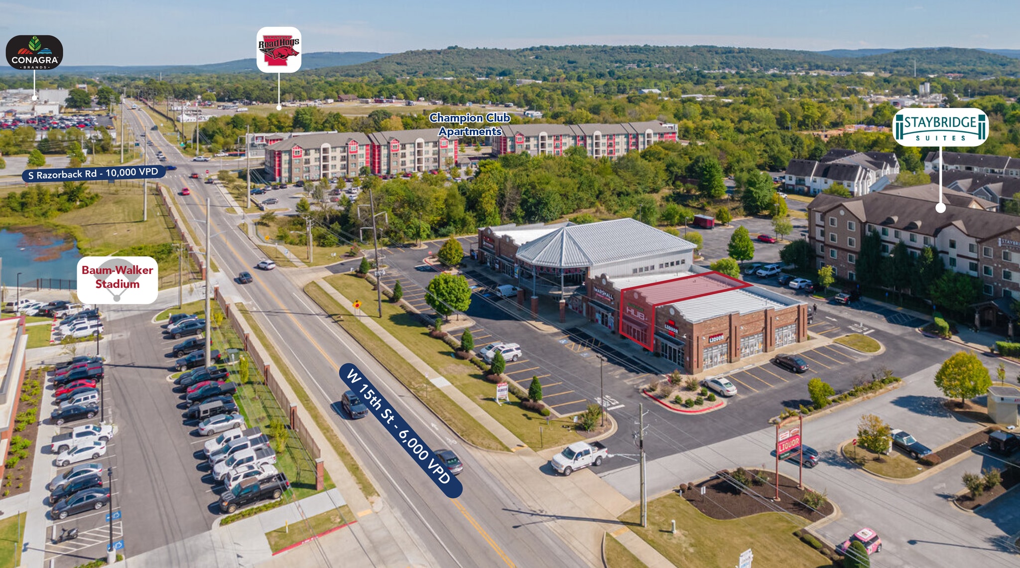 1545 W 15th St, Fayetteville, AR à louer Photo de l’immeuble– Image 1 sur 6