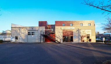 1061 W 2nd Ave, Eugene, OR à vendre Photo intérieure– Image 2 sur 19