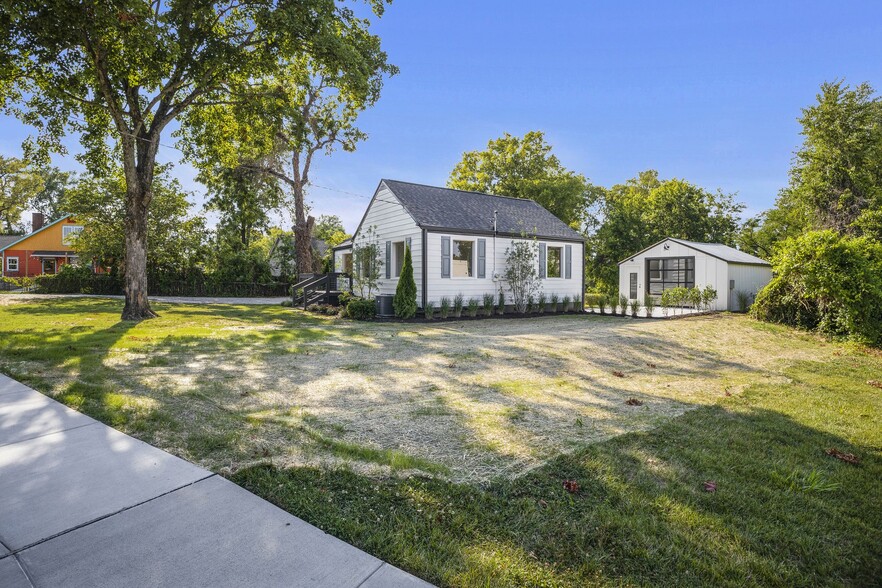 1303 McGavock Pike, Nashville, TN à louer - Photo de l’immeuble – Image 3 sur 18