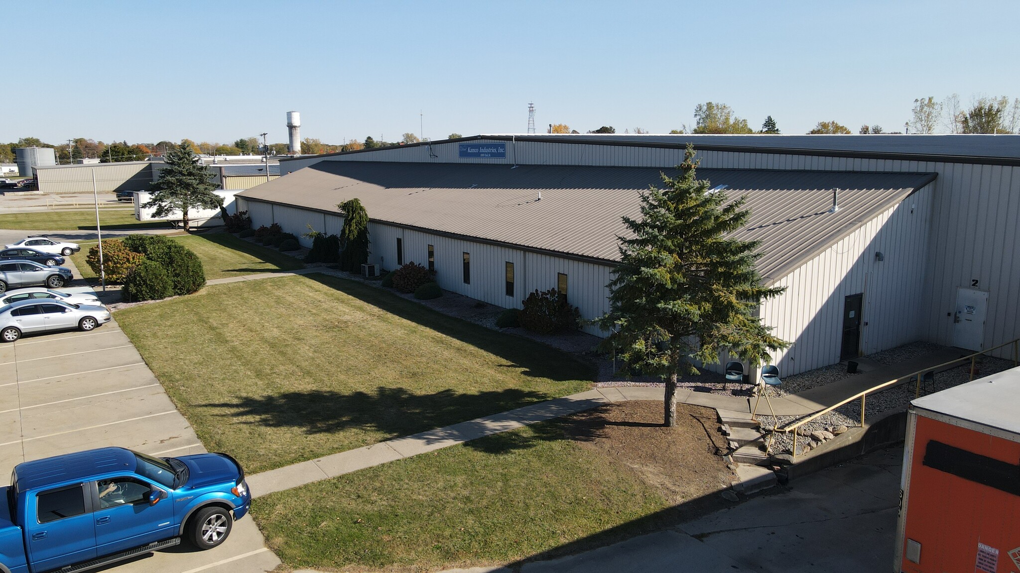 1000 Oak St, West Unity, OH à louer Photo de l’immeuble– Image 1 sur 6