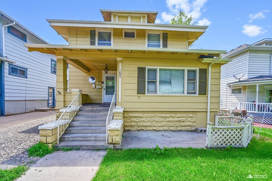 1605 11th Ave, Greeley, CO à vendre - Photo de l’immeuble – Image 2 sur 13