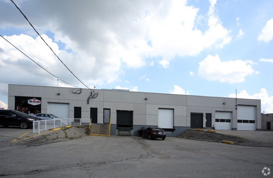 366 Hespeler Rd, Cambridge, ON à louer - Photo de l’immeuble – Image 3 sur 5
