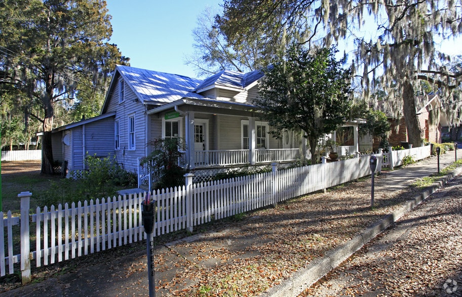 322 W Park Ave, Tallahassee, FL à louer - Photo principale – Image 1 sur 15