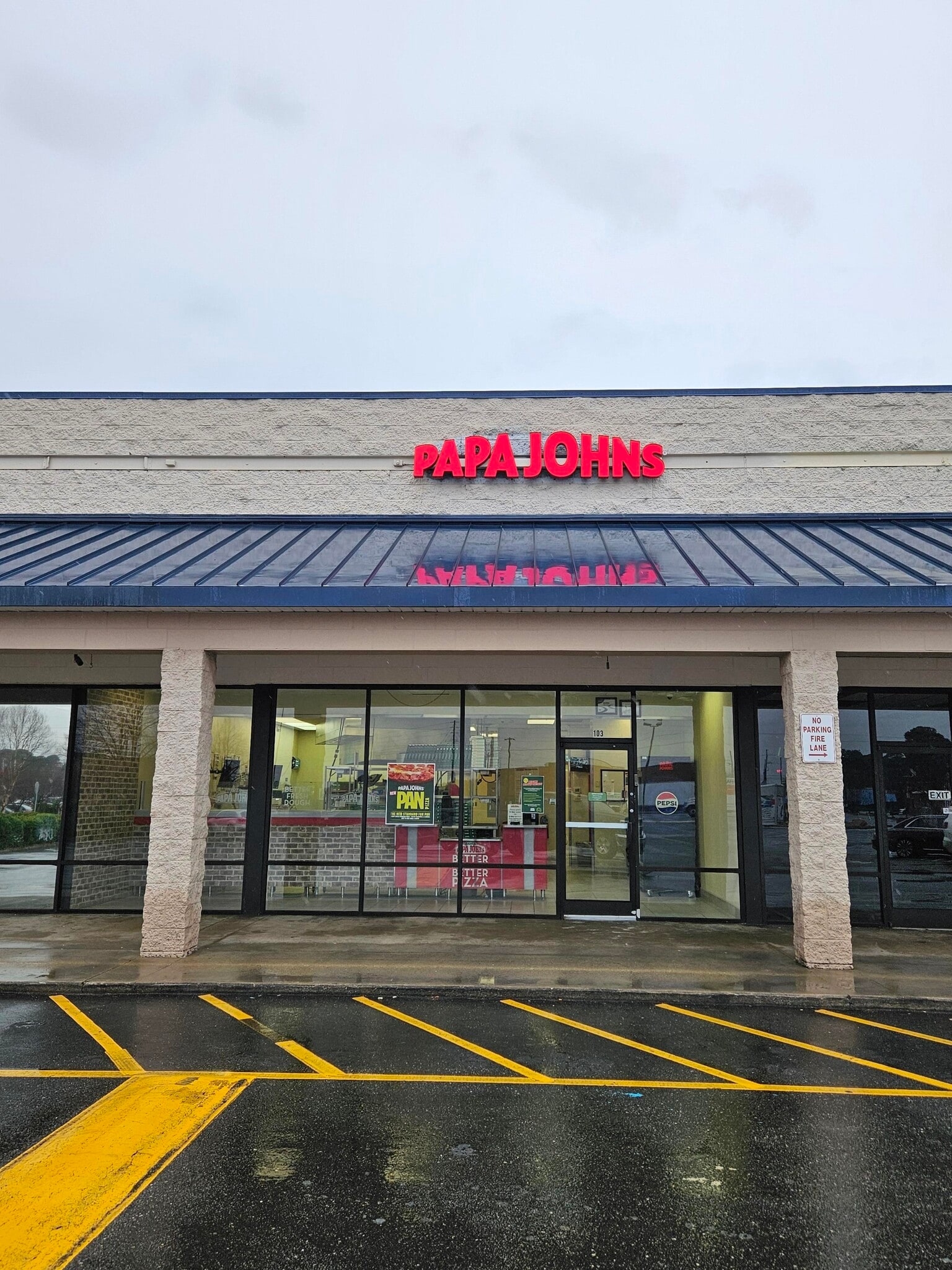 690-700 S Reilly Rd, Fayetteville, NC à louer Photo intérieure– Image 1 sur 8