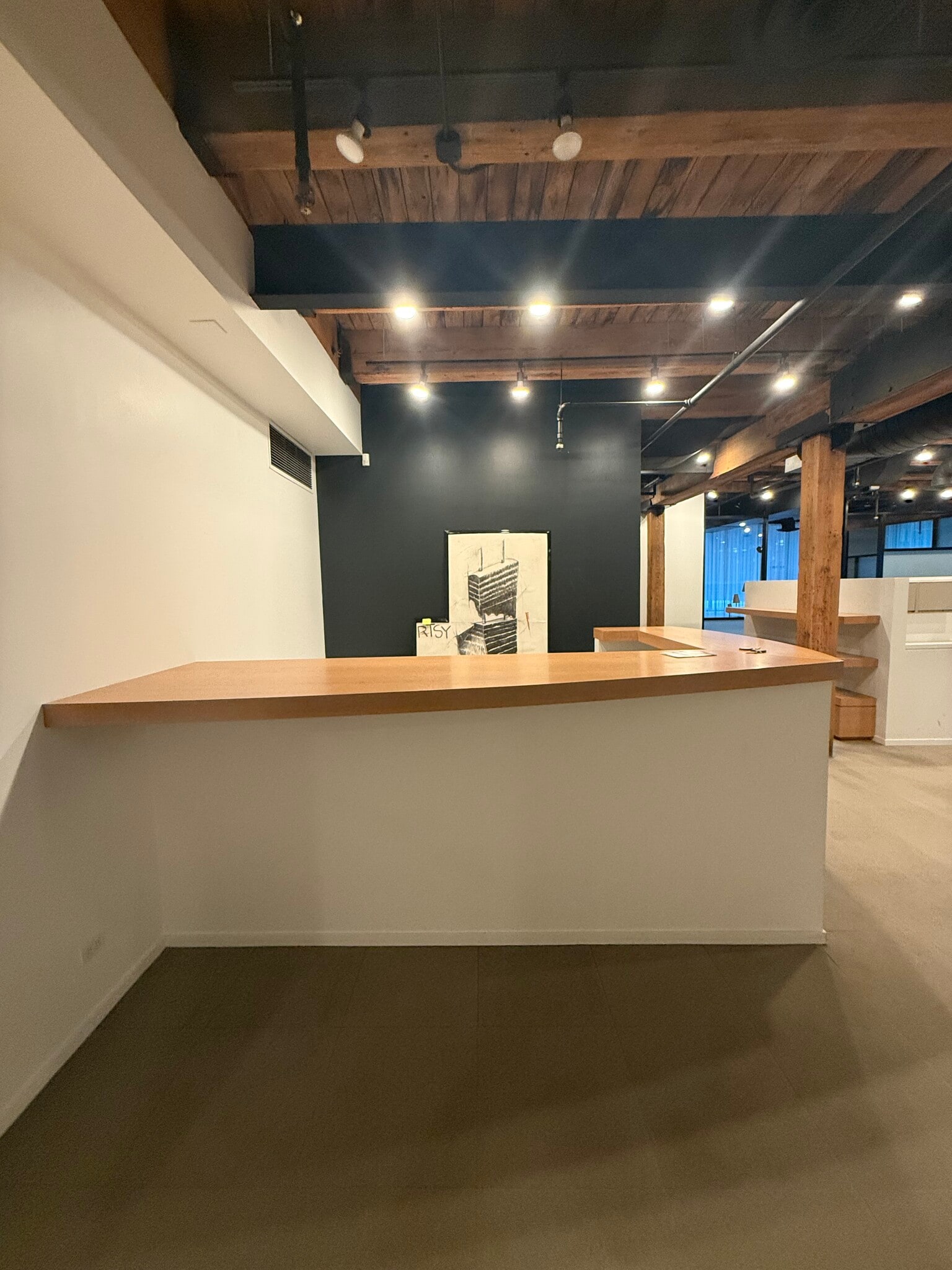 415 N LaSalle Dr, Chicago, IL à louer Autre– Image 1 sur 10