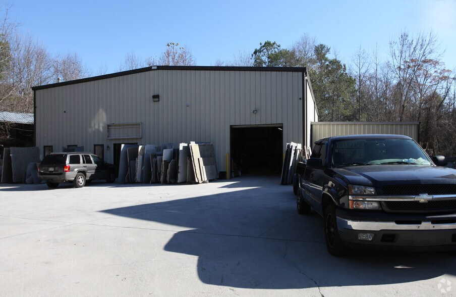 4300 Business Park Ct, Lilburn, GA à vendre - Photo principale – Image 1 sur 6