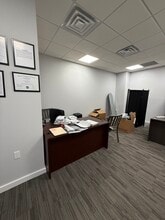 3627 31st St, Long Island City, NY à louer Photo intérieure– Image 2 sur 3