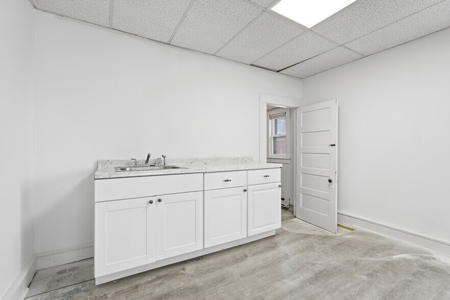 22-38 School St, Westfield, MA à louer - Photo de l’immeuble – Image 3 sur 23