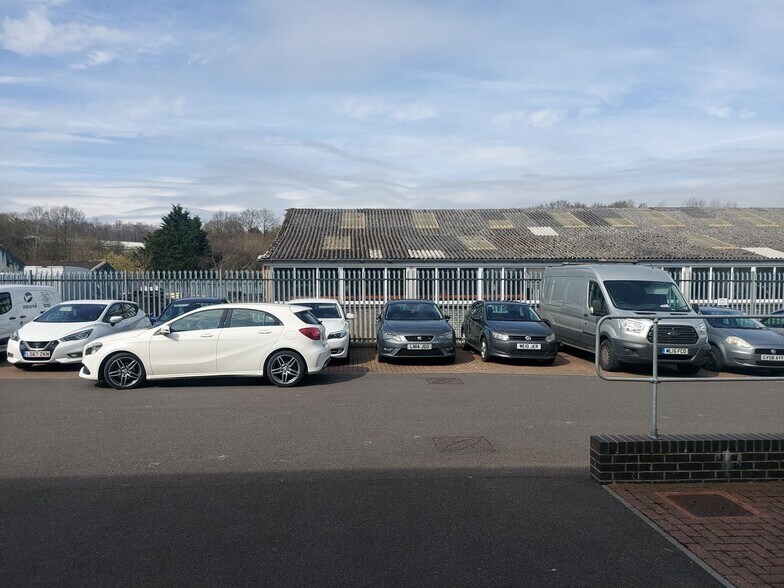 Unit 3, Lamberts Park, 3 Lamberts Road, Tunbridge Wells à louer - Photo de l’immeuble – Image 1 sur 9