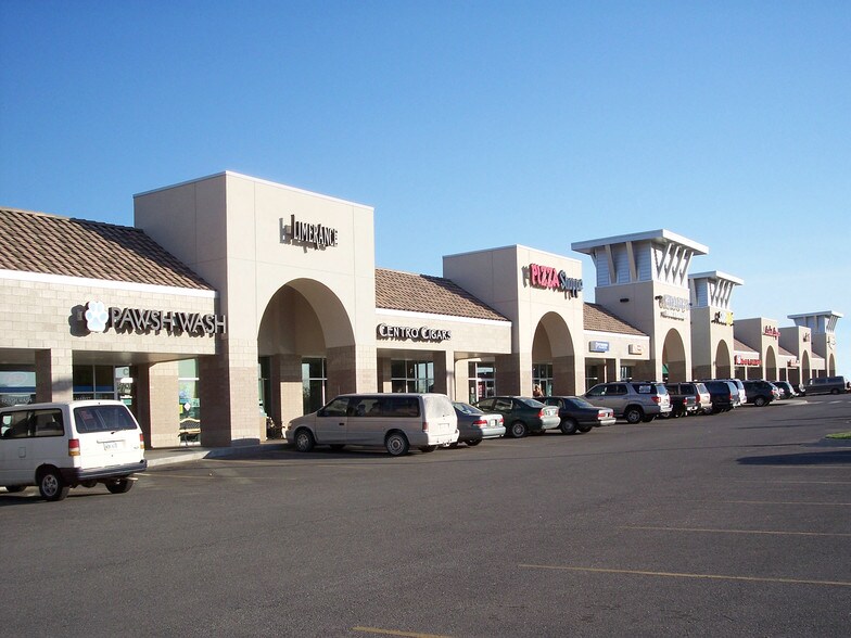 1520 Wakarusa Dr, Lawrence, KS à louer - Photo de l’immeuble – Image 3 sur 4