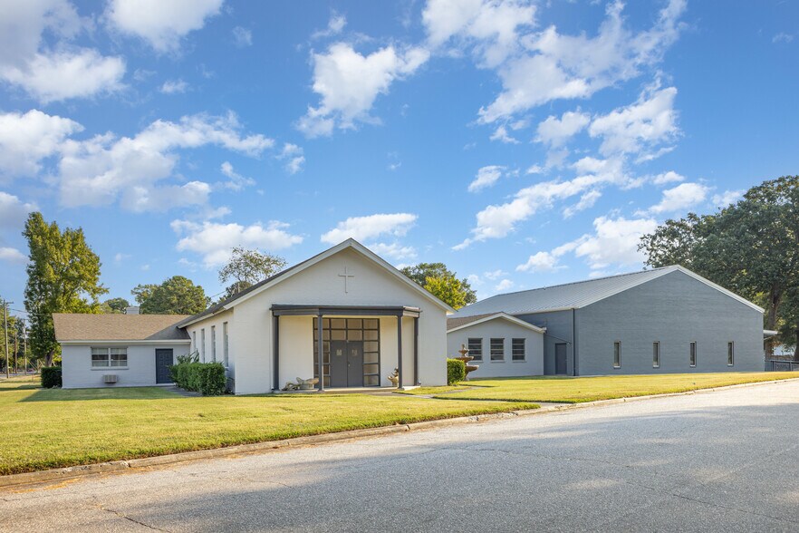 420 Paul St, Rocky Mount, NC à louer - Photo de l’immeuble – Image 3 sur 21