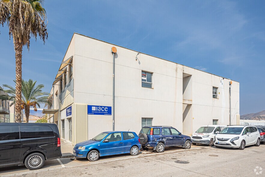 Calle Iván Pavlov, Málaga, Málaga à vendre - Photo de l’immeuble – Image 3 sur 3