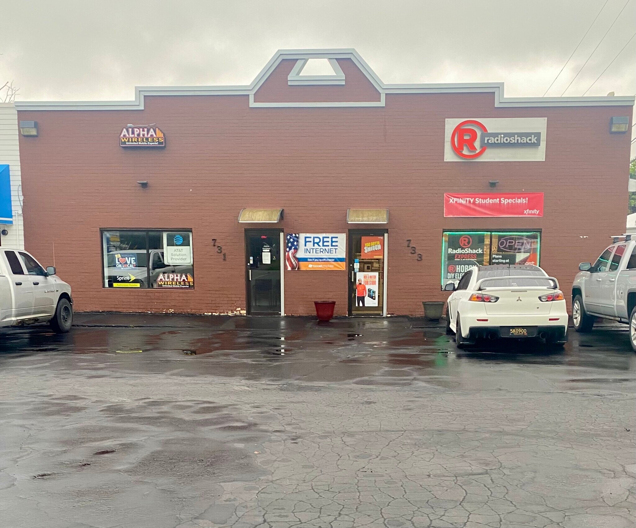 731-733 W Michigan Ave, Saline, MI à vendre Photo de l’immeuble– Image 1 sur 9