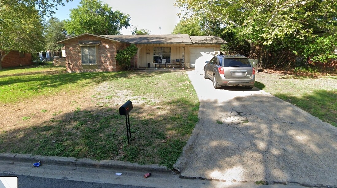 2202 Truman St, Bryan, TX à vendre Photo principale– Image 1 sur 2