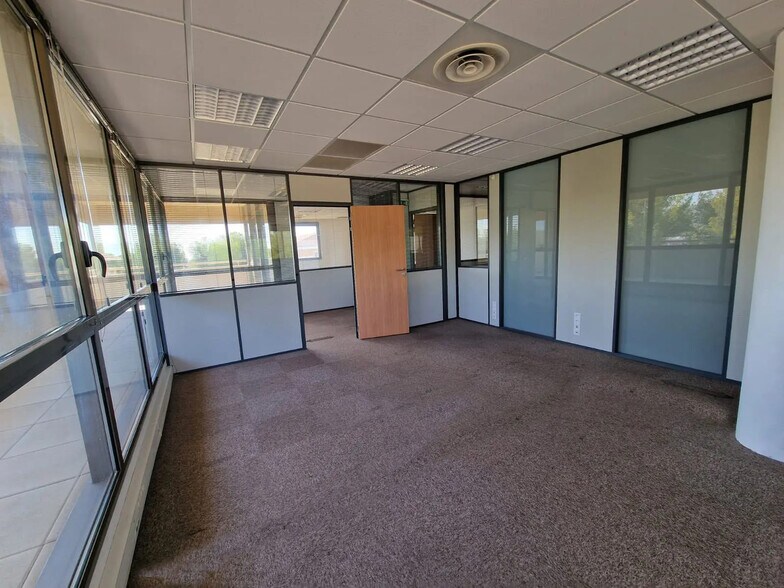 Bureau dans La Ciotat à vendre - Photo intérieure – Image 3 sur 5