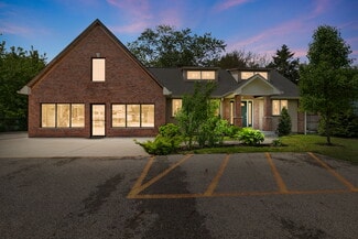Plus de détails pour 618 Barron Blvd, Grayslake, IL - Bureau à vendre