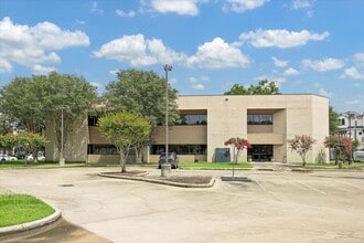 4625 Lillian St, Houston, TX à vendre Photo de l’immeuble– Image 1 sur 16