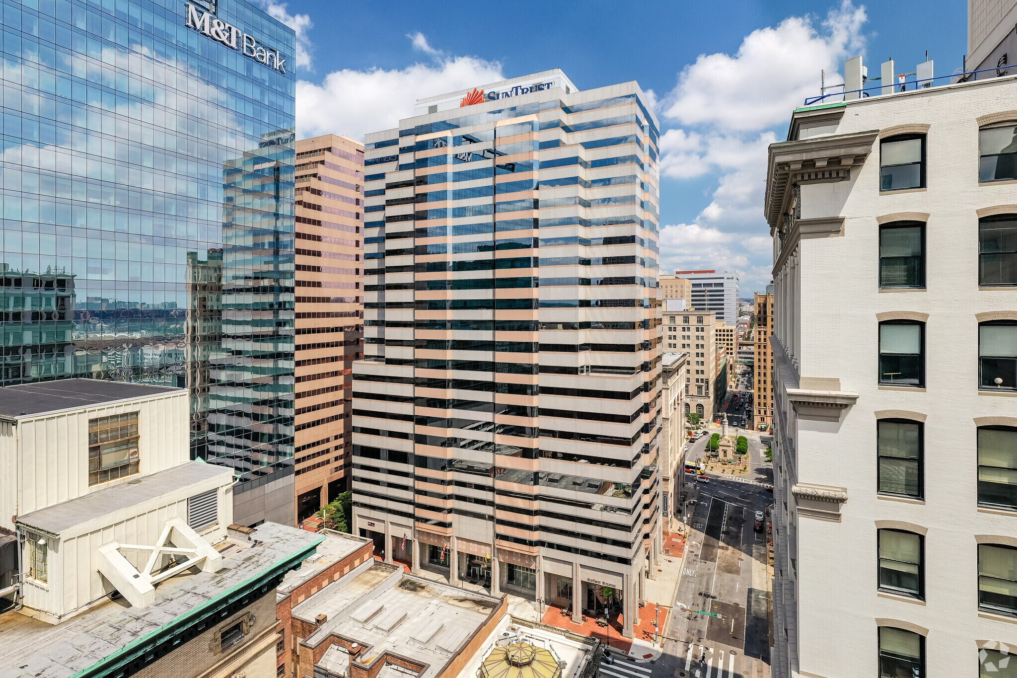 120 E Baltimore St, Baltimore, MD à louer Photo principale– Image 1 sur 24