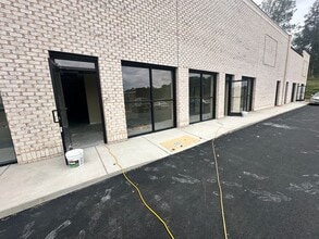 4875 Warehouse Way, Cumming, GA à louer Photo intérieure– Image 2 sur 18