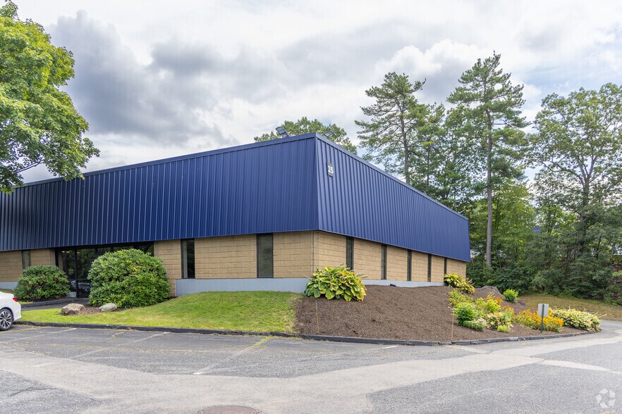 25 South St, Hopkinton, MA à louer - Photo de l’immeuble – Image 3 sur 7