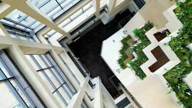 7 1st Ave SW, Rochester, MN à louer Photo intérieure– Image 1 sur 16