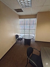 470 S Andrews Ave, Pompano Beach, FL à louer Photo intérieure– Image 2 sur 4