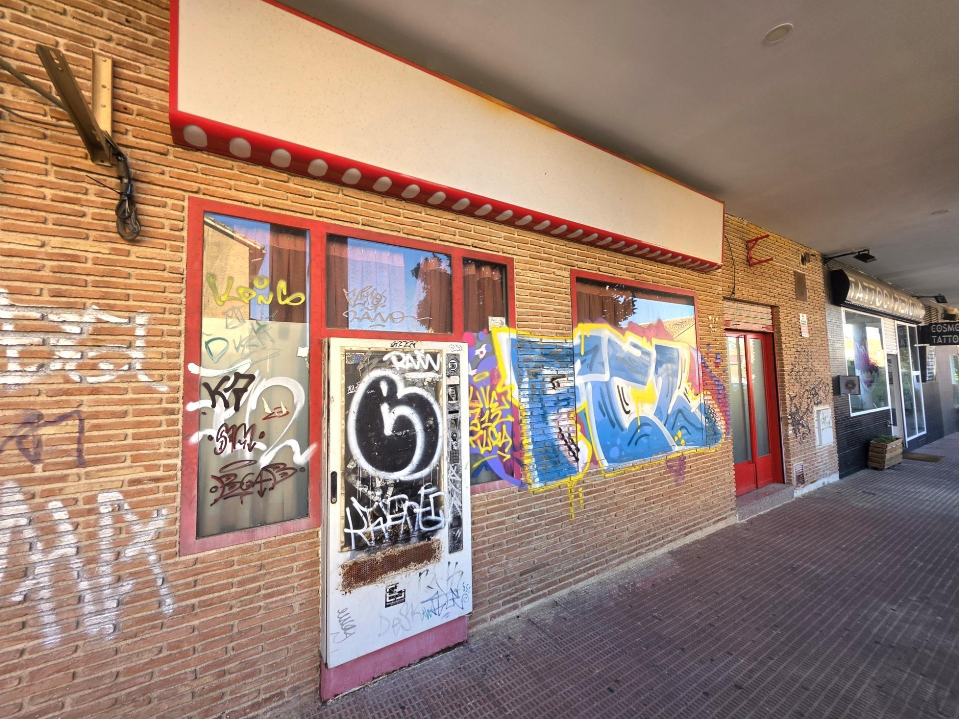 Local commercial dans Valdemoro, Madrid à louer Photo de l’immeuble– Image 1 sur 3