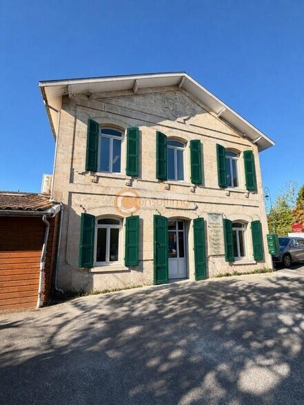 Bureau dans Saint-Germain-du-Puch à louer - Photo de l’immeuble – Image 1 sur 4