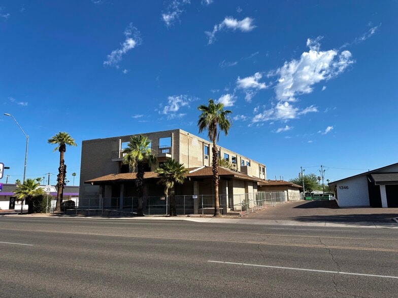 1310 E McDowell Rd, Phoenix, AZ à vendre - Photo principale – Image 1 sur 7