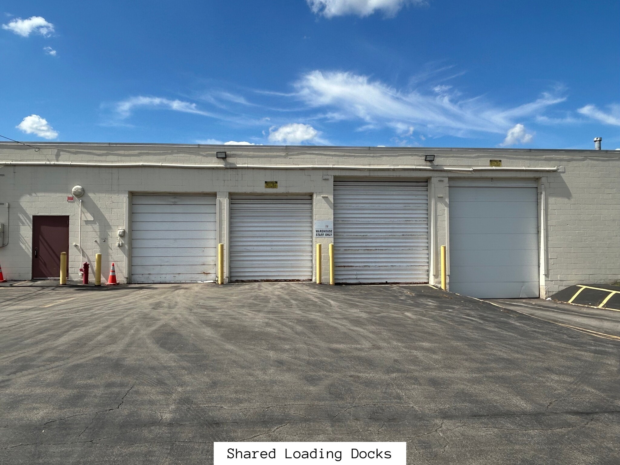 80 Commerce Dr, Rochester, NY à louer Photo intérieure– Image 1 sur 3