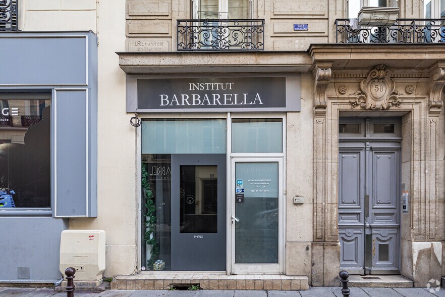 Bureaux/Local commercial dans Paris à louer - Photo de l’immeuble – Image 2 sur 3