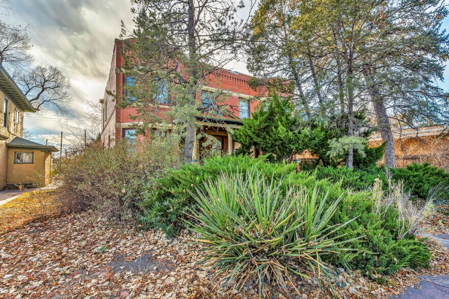 224 W Abriendo Ave, Pueblo, CO à vendre - Photo de l’immeuble – Image 3 sur 56